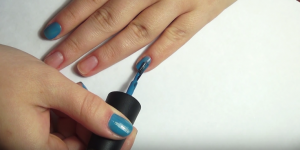 color Nail Blue step by step